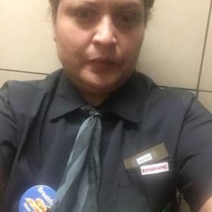 Meet your Posher, Adriana